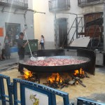 Paella Gigante Jalon 15 oktober 2011: Even verdelen
